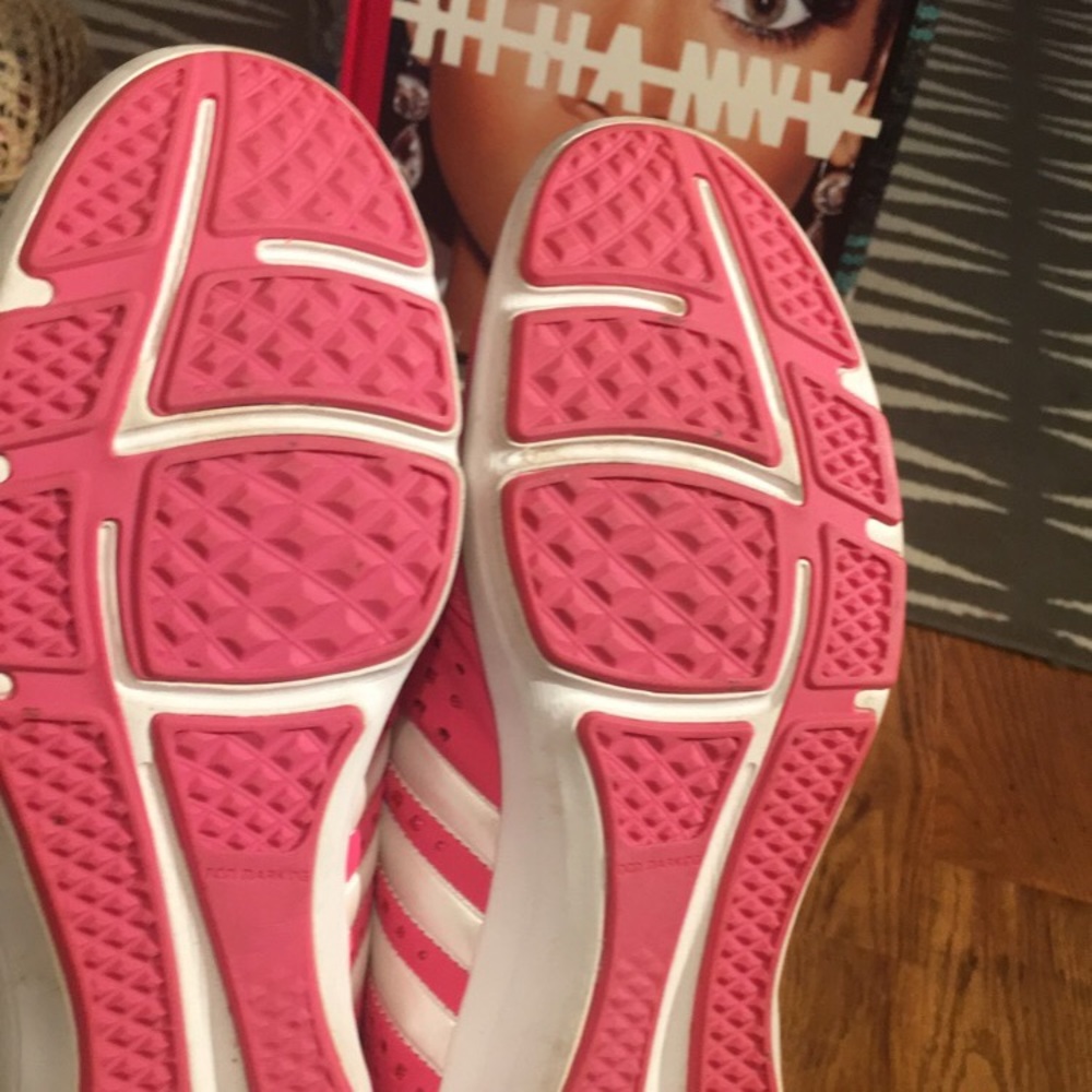 Pink adidas ๐๐ - Picture 4 of 4